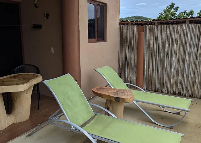 Casa Arcoiris Zihuatanejo B&B